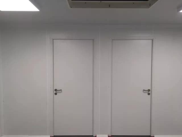 2 portes salles blanches ISO 7 sans oculus