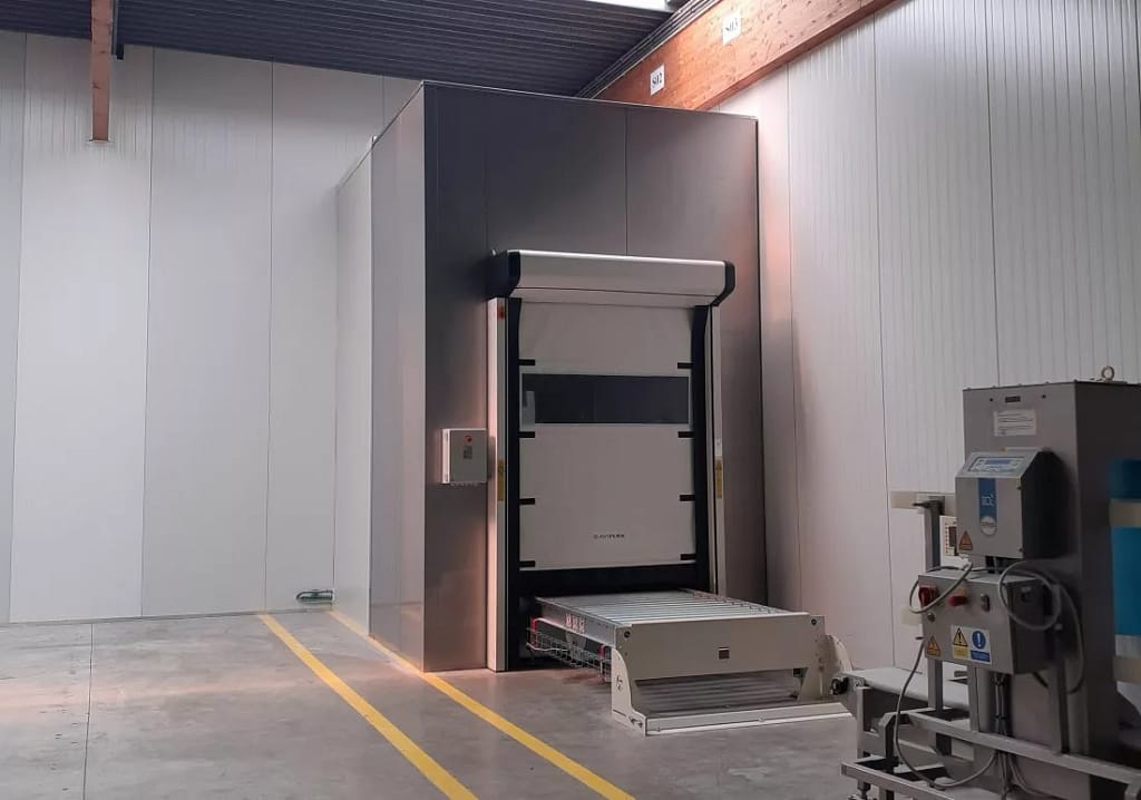 sas de décontamination pour entrée matériel en salle blanche