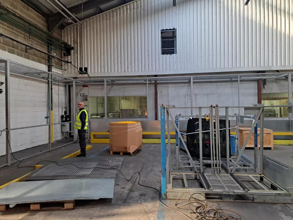 AGC aniche hall industriel avant intervention